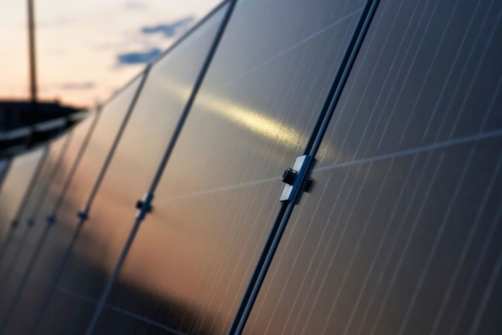 Lebensdauer einer PV-Anlage: Wie lange hält sie?